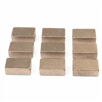 Алмазный сегмент для мраморного расщепления